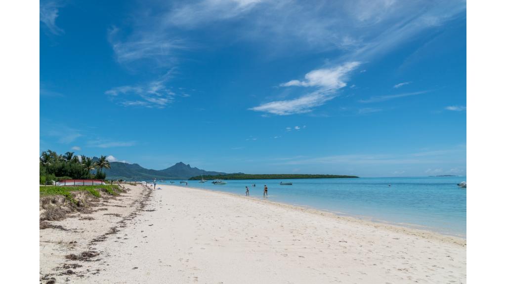 Beautiful Blue Bay Beach