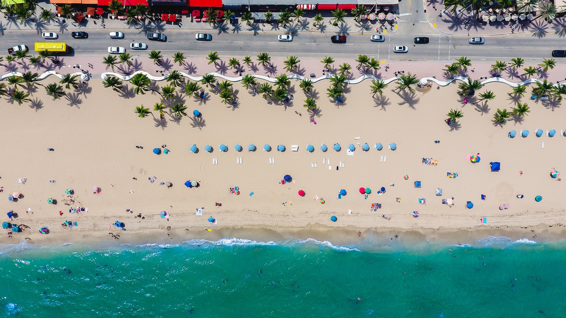 Birds-eye-view of Fort Lauderdale Beach 
