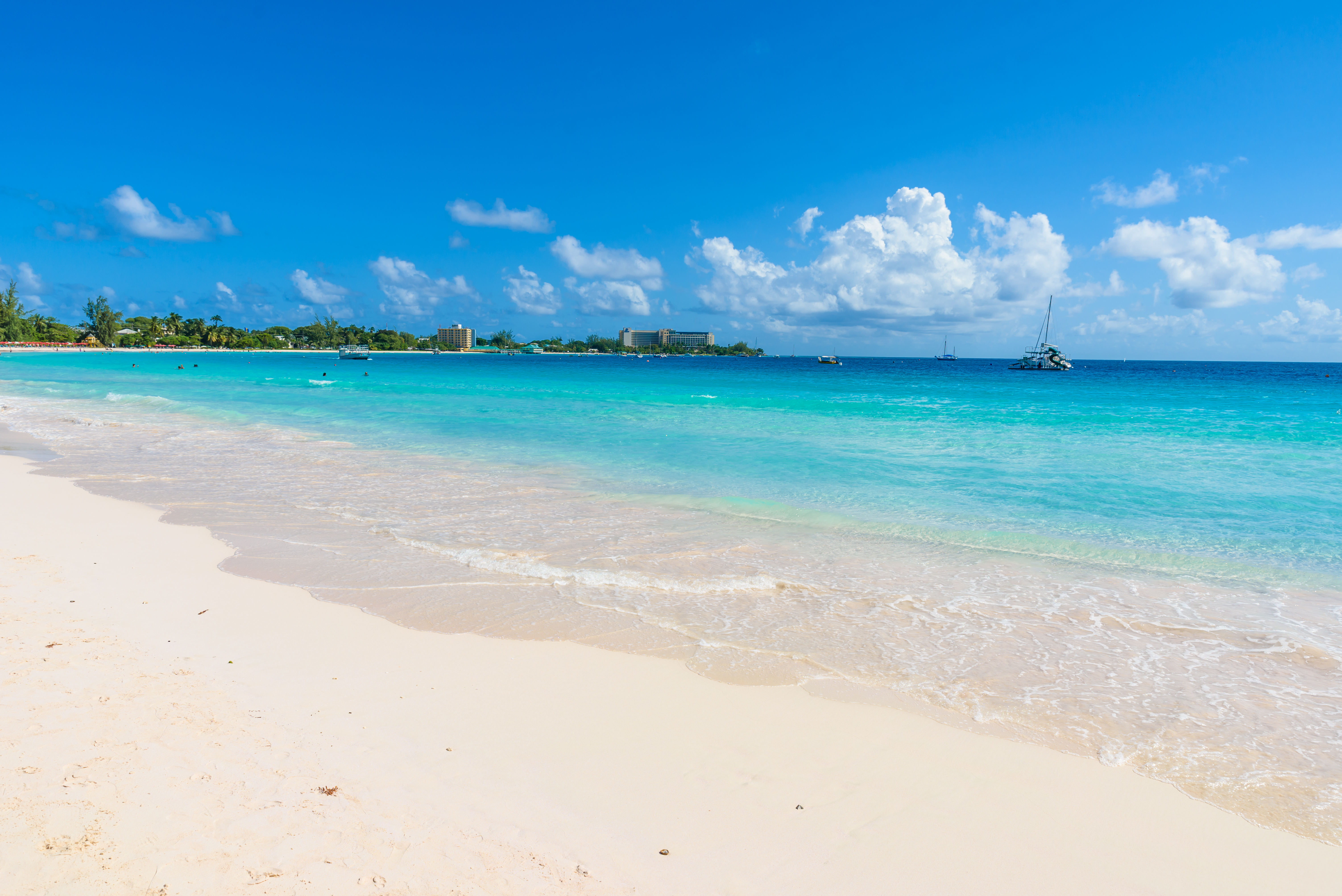 White sand beach with turquoise sea at Brownes Beach, Carlisle Bay